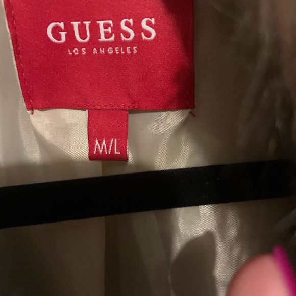 GUESS FAUX FUR VEST - Picture 3 of 5